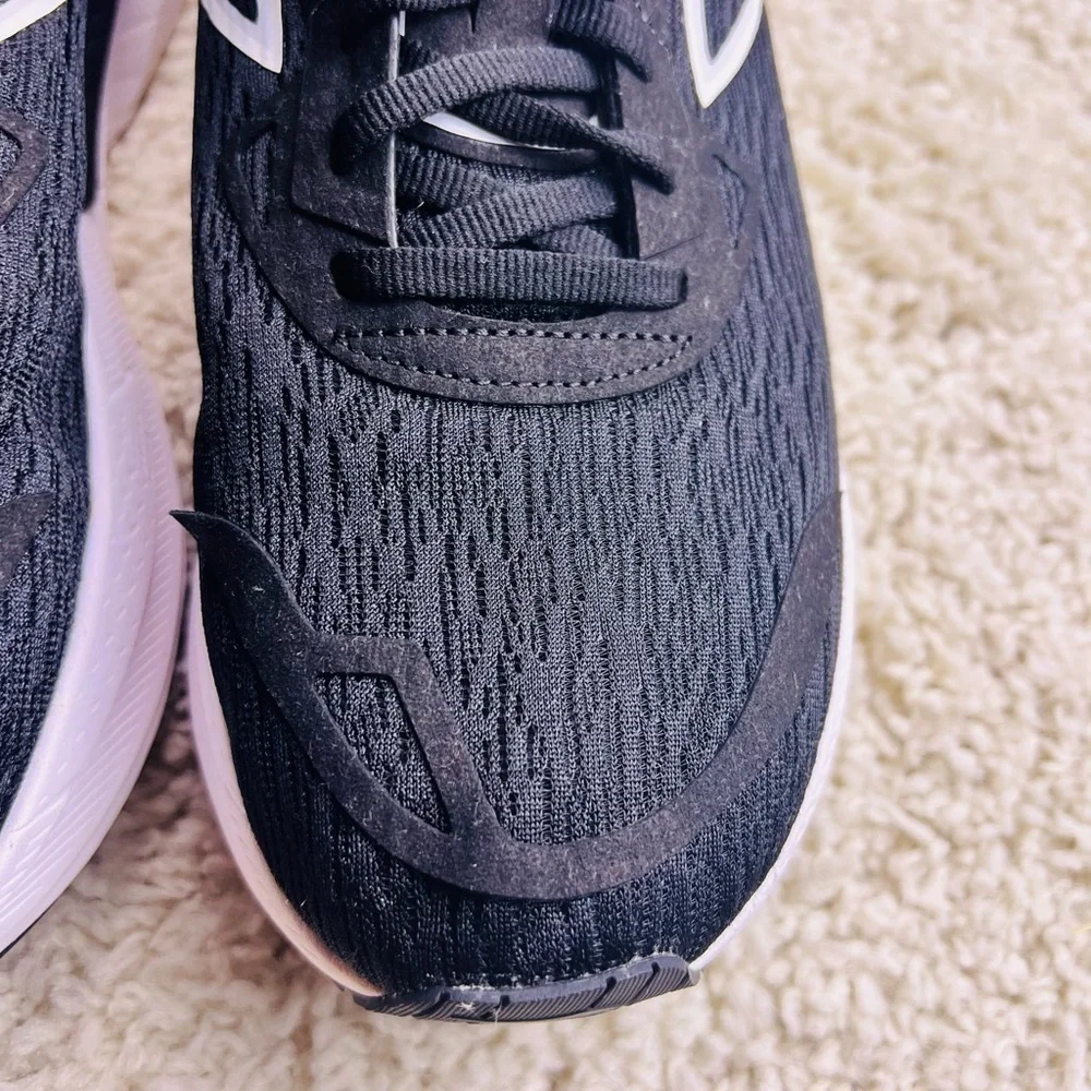 Diadora these are